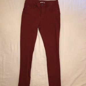 Maroon Stretch Jegging Pant